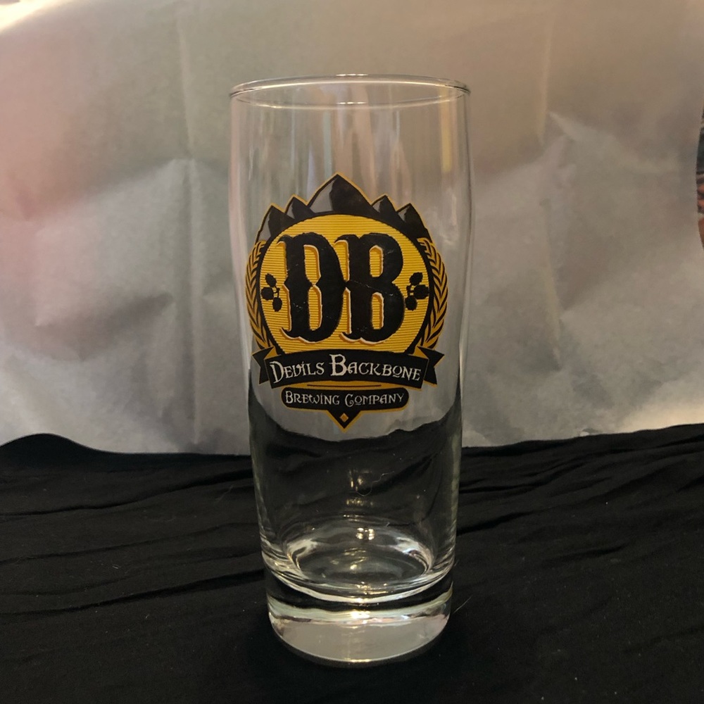NWT Devil’s Backbone Pint Glass
